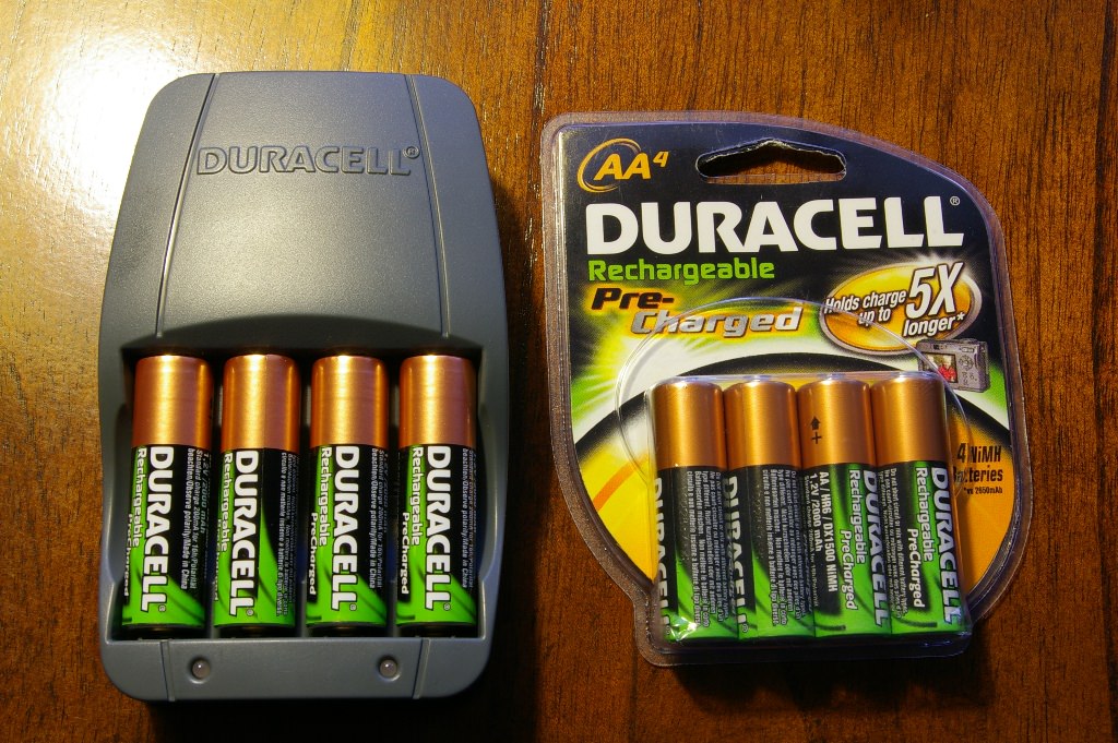 Duracell Nimh Battery Charger  -  2